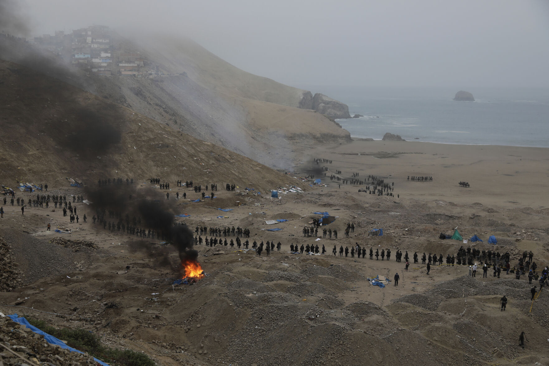 APTOPIX Peru Squatters
